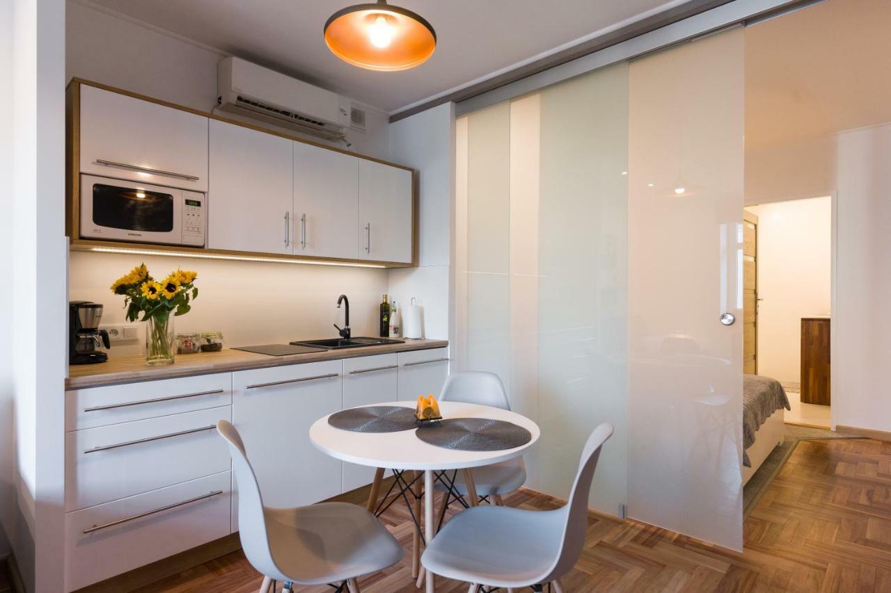 Sunflower Apartment Krakau Exterior foto