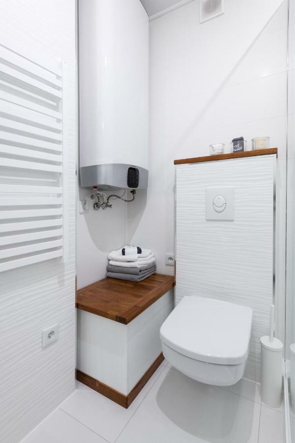 Sunflower Apartment Krakau Exterior foto